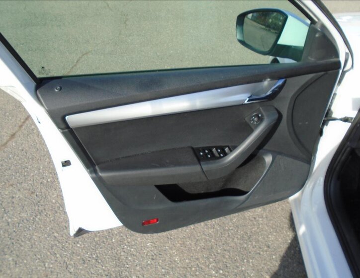 Škoda Octavia Sedan / Limuzína 999,0 85 kw