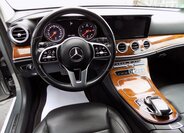 Mercedes-Benz Třídy E 22