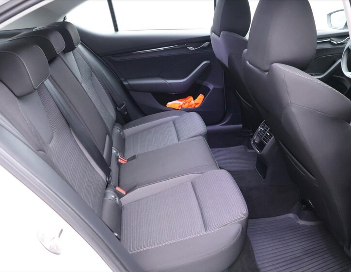 Škoda Octavia Liftback 2,0 l 110 kw