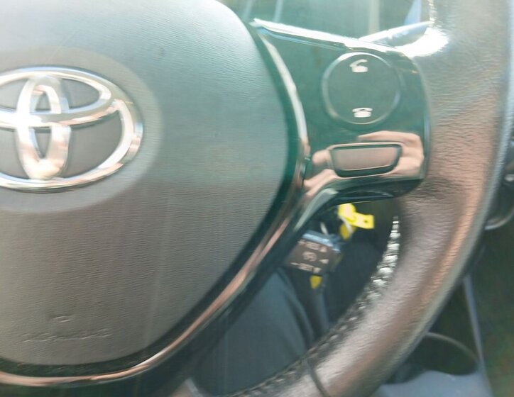 Toyota Aygo Hatchback 998,0 53 kw