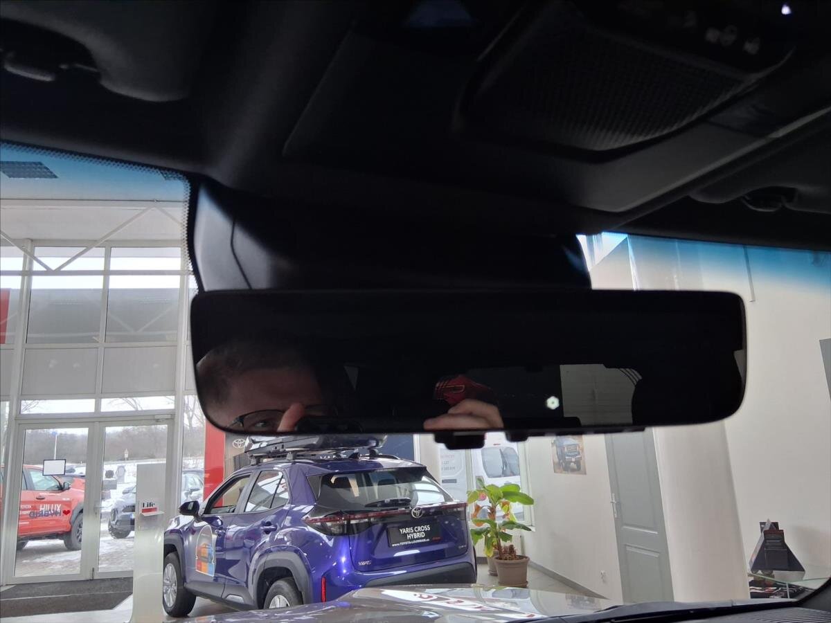 Toyota Land Cruiser SUV 2,8 l 151 kw