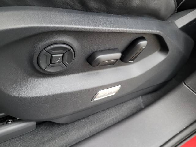 Volkswagen Touareg SUV 3,0 l 210 kw