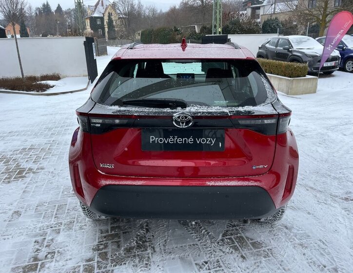 Toyota Yaris Cross SUV 1,5 l 68 kw