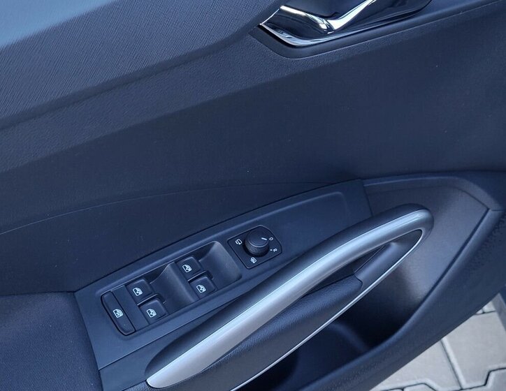 Škoda Fabia Hatchback 999,0 85 kw