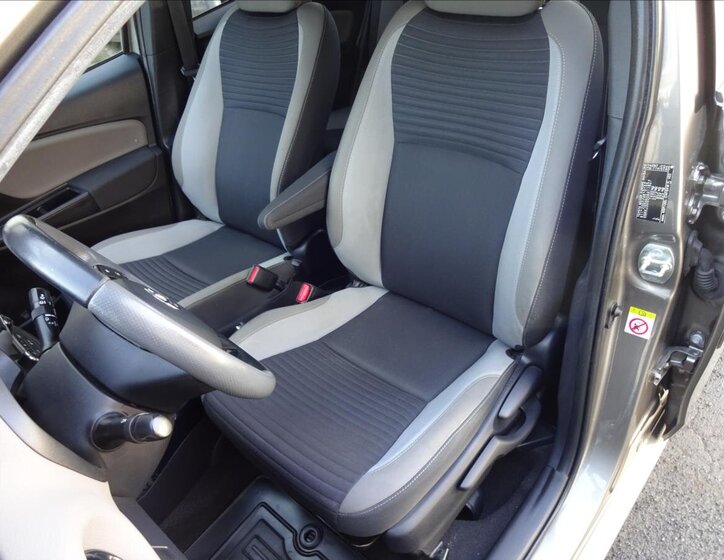 Toyota Yaris Kombi 1,3 l 73 kw