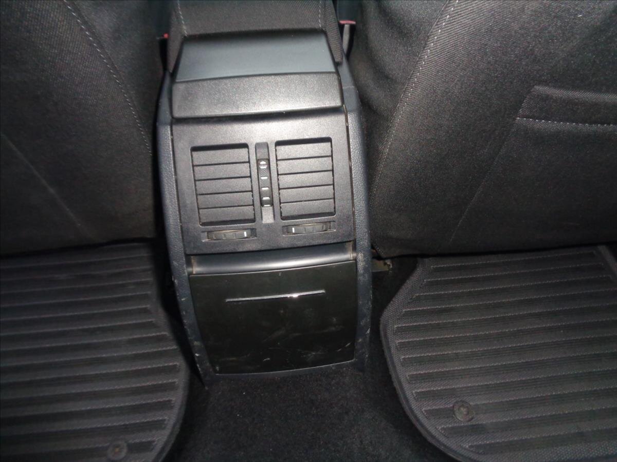 Škoda Octavia Sedan 1,9 l 77 kw