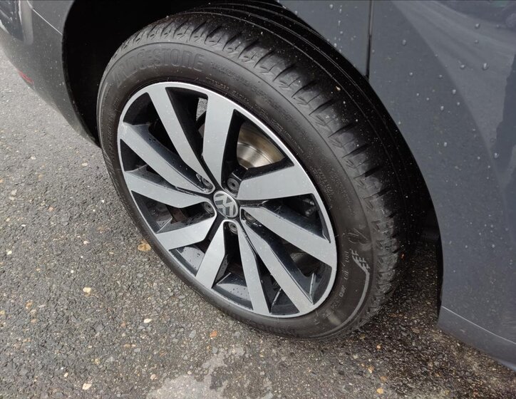 Volkswagen Sharan MPV 2,0 l 110 kw