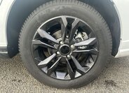 Dongfeng Ostatní Sedan / Limuzína 1,5 l 86 kw