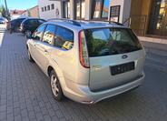 Ford Focus 8