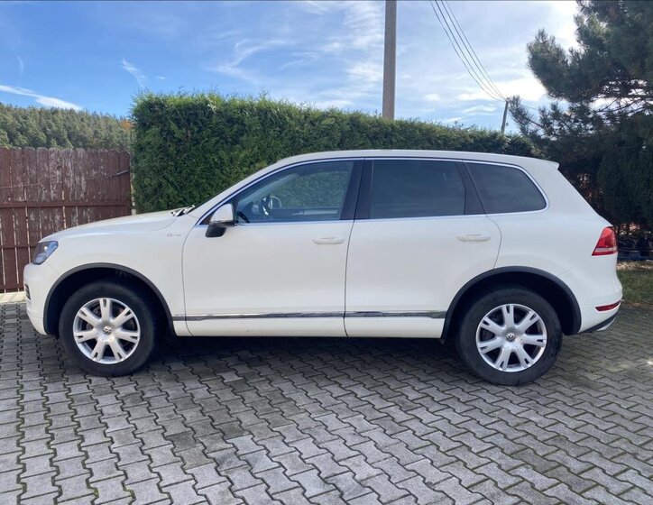 Volkswagen Touareg SUV / Terénní 3,0 l 176 kw