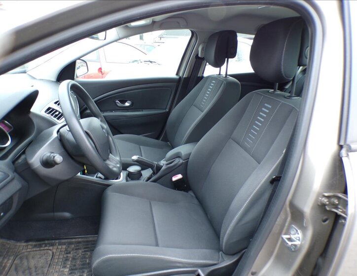 Renault Mégane Hatchback 1,6 l 74 kw