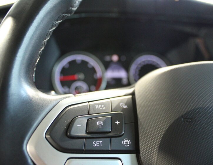 Volkswagen Multivan MPV 2,0 l 146 kw