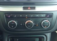 Volkswagen Sharan MPV 2,0 l 103 kw