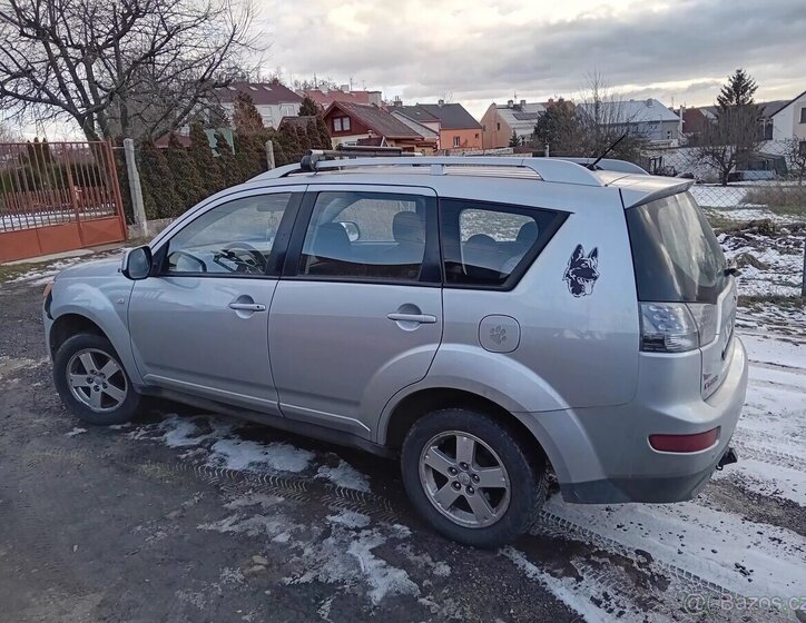 Mitsubishi Outlander MPV 0,0 0
