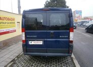 Peugeot Boxer Kombi 2,2 l 88 kw
