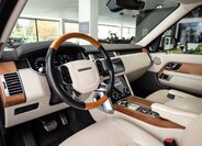 Land Rover Range Rover SUV / Terénní 4,4 l 250 kw