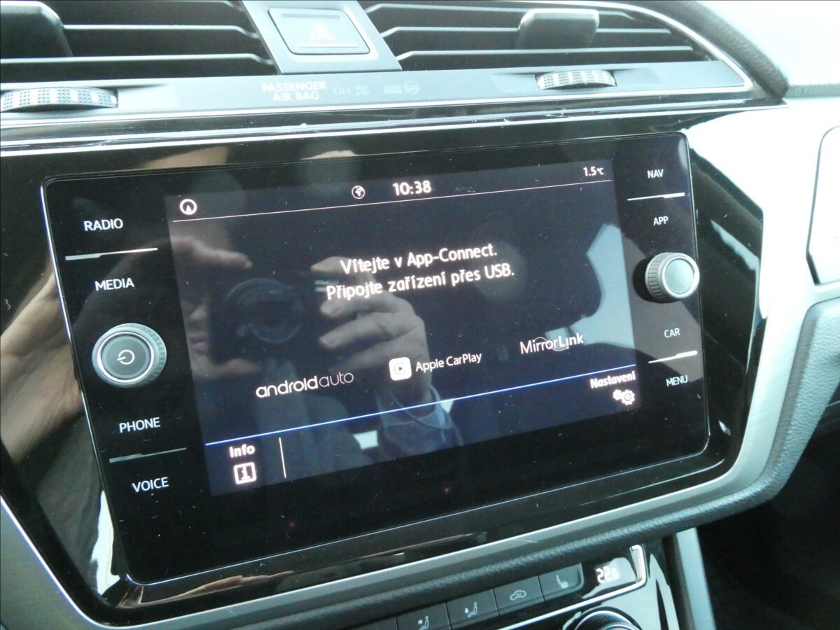 Volkswagen Touran MPV 1,2 l 81 kw