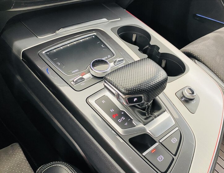 Audi Q7 Kombi 3,0 l 200 kw