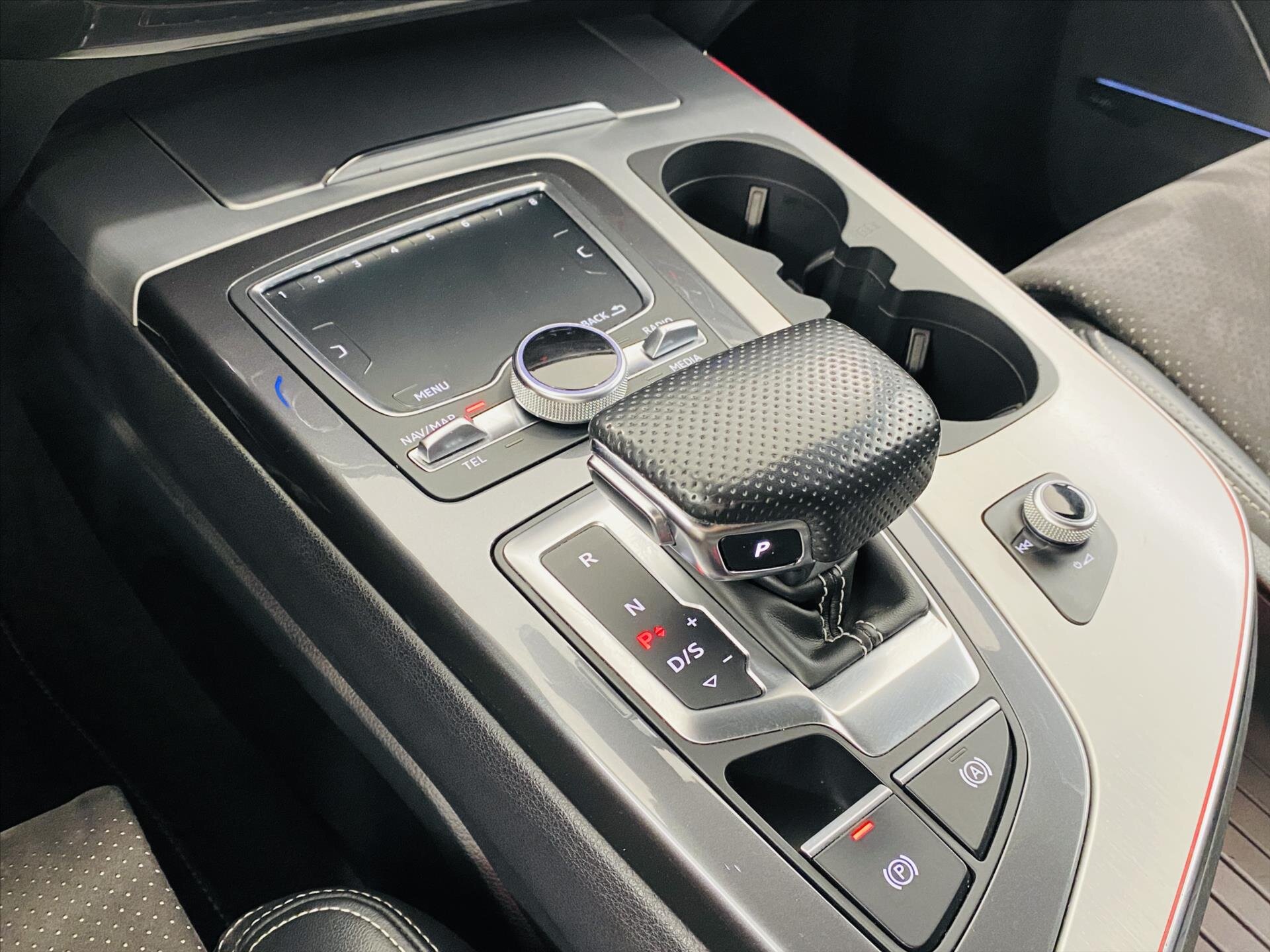 Audi Q7 Kombi 3,0 l 200 kw