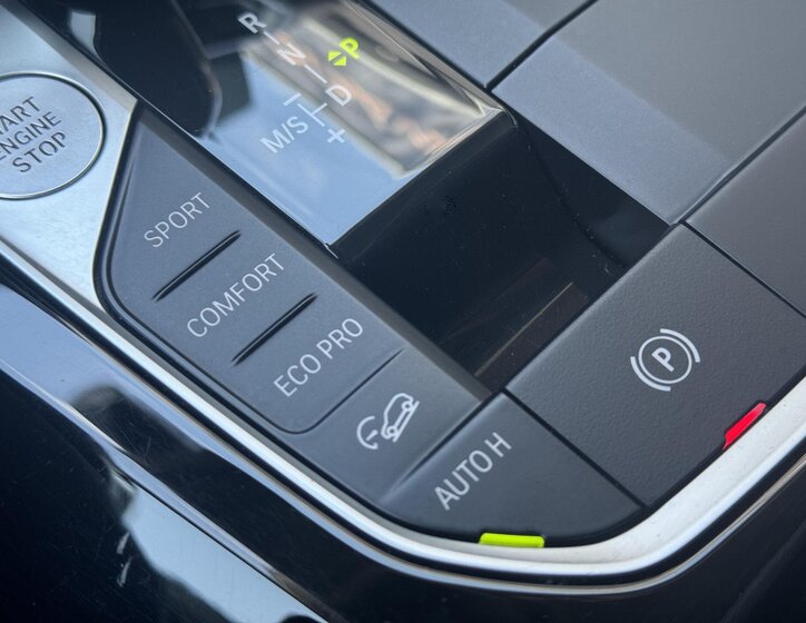 BMW X4 SUV / Terénní 2,0 l 140 kw