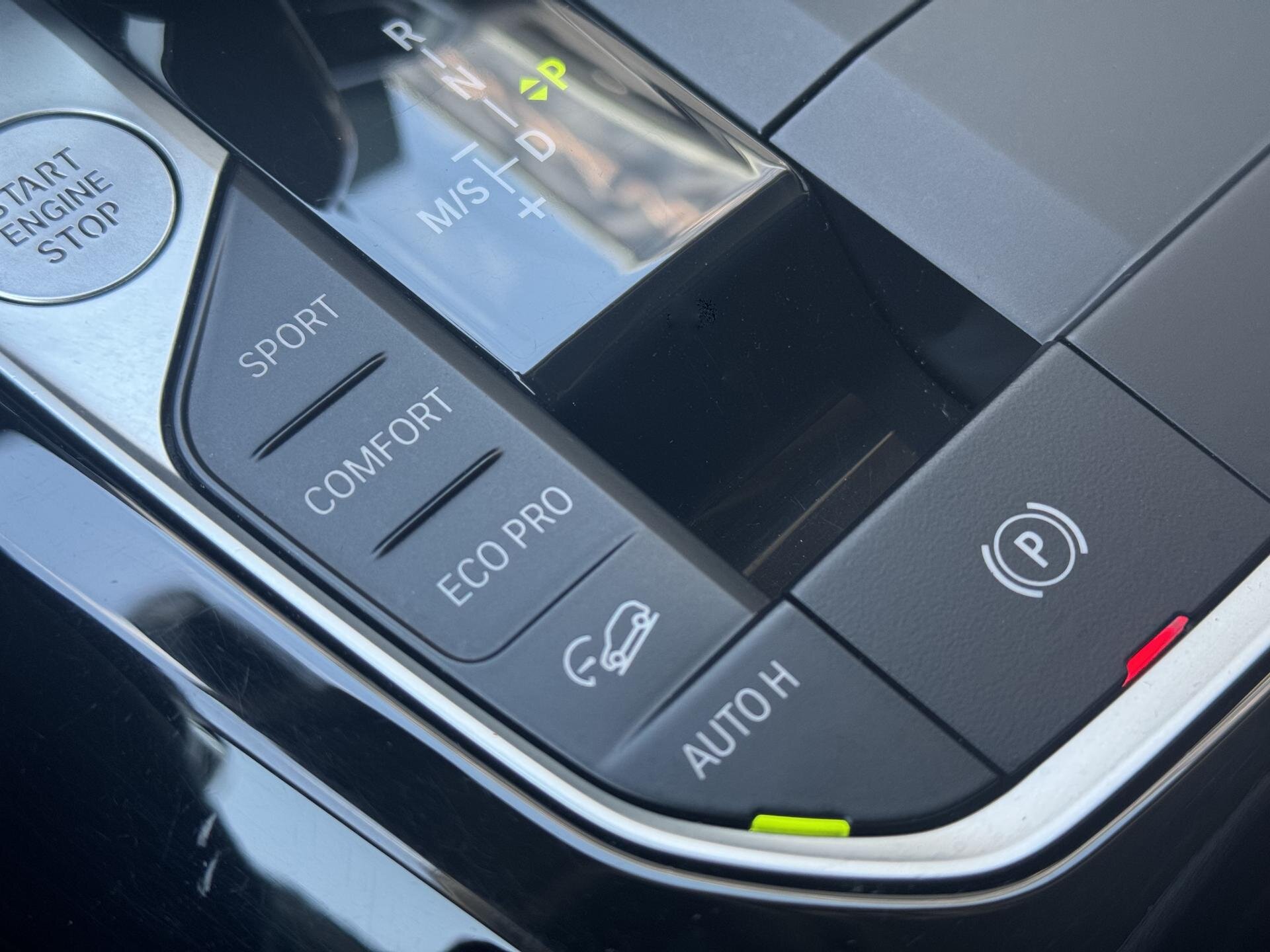 BMW X4 SUV / Terénní 2,0 l 140 kw