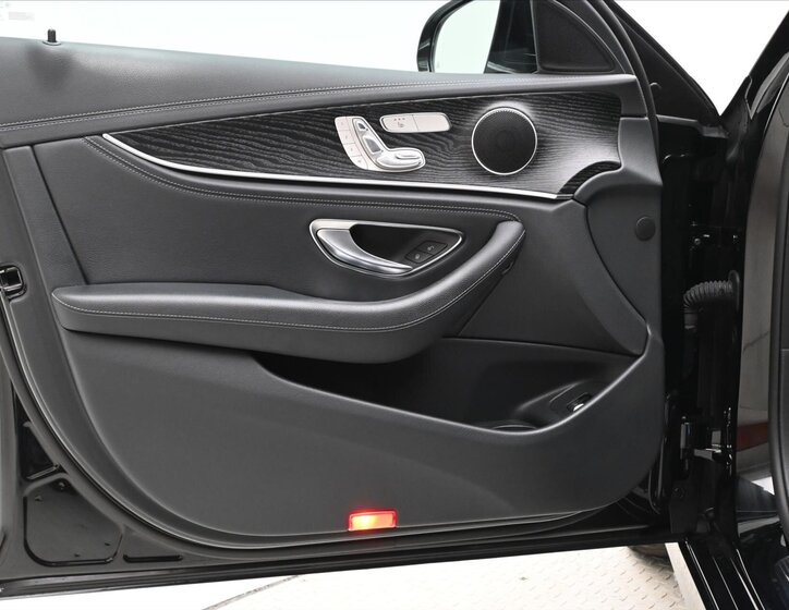 Mercedes-Benz Třídy E Kombi 2,0 l 147 kw