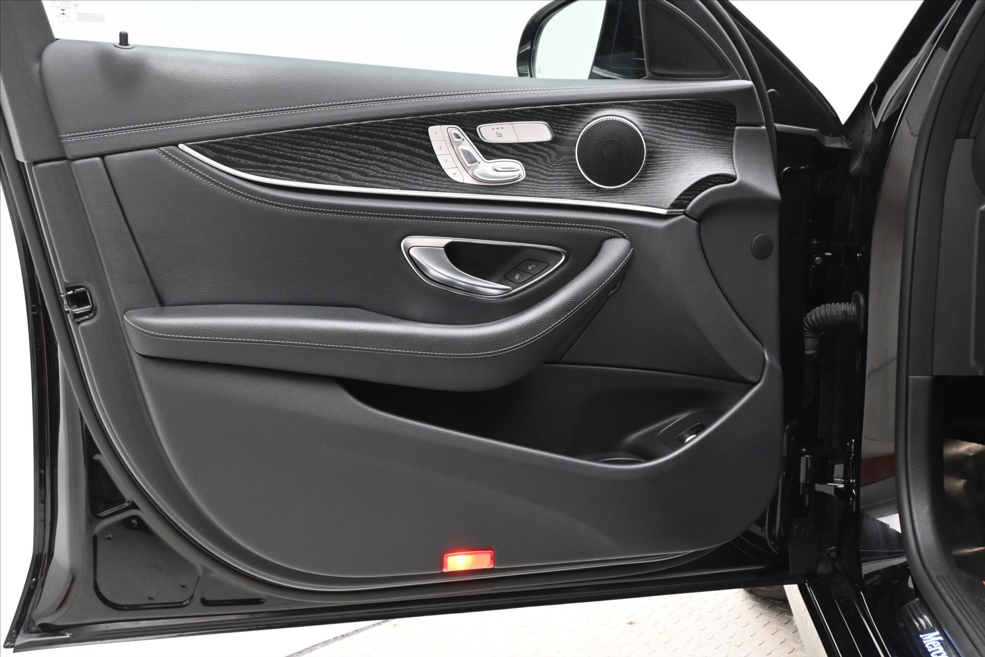 Mercedes-Benz Třídy E Kombi 2,0 l 147 kw