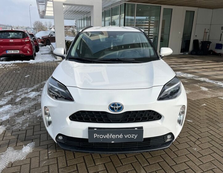 Toyota Yaris Cross SUV 1,5 l 68 kw
