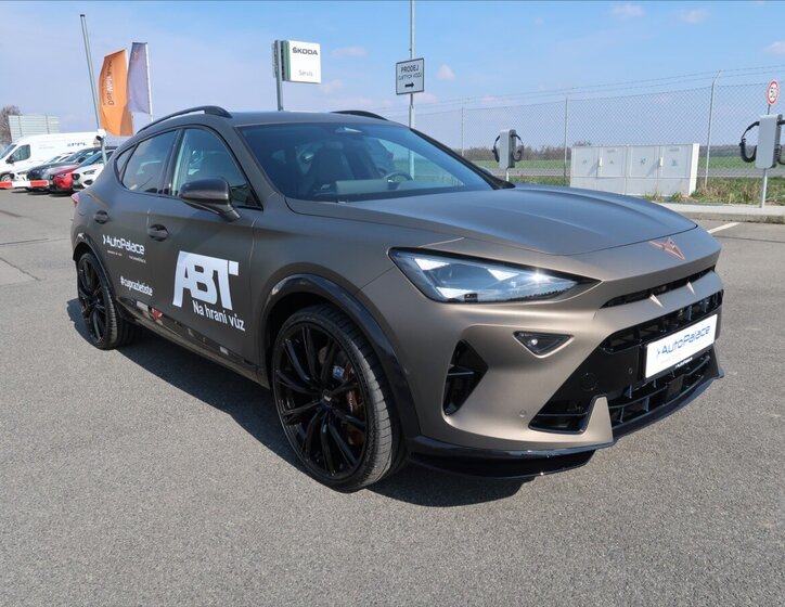 Cupra Formentor SUV / Terénní 2,0 l 294 kw