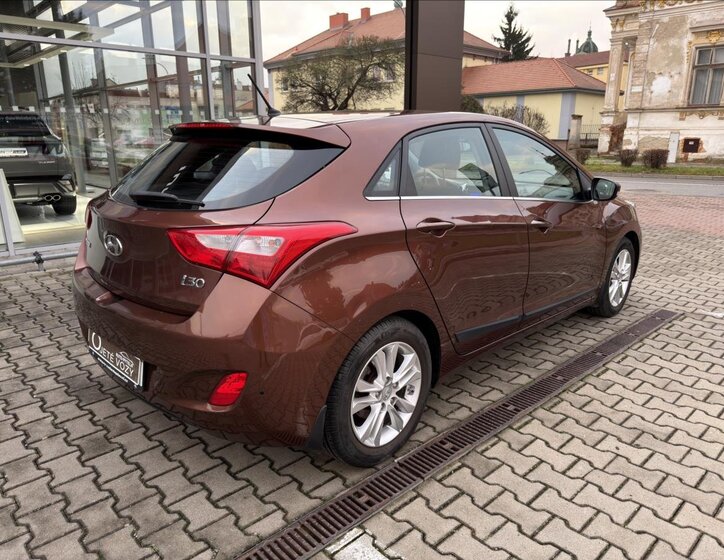 Hyundai i30 6