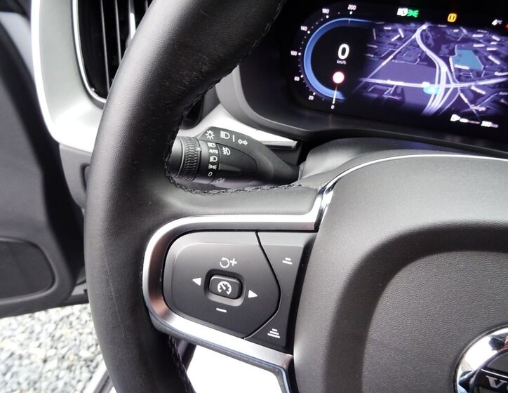 Volvo XC60 SUV 2,0 l 145 kw