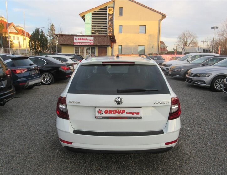 Škoda Octavia Kombi 2,0 l 110 kw