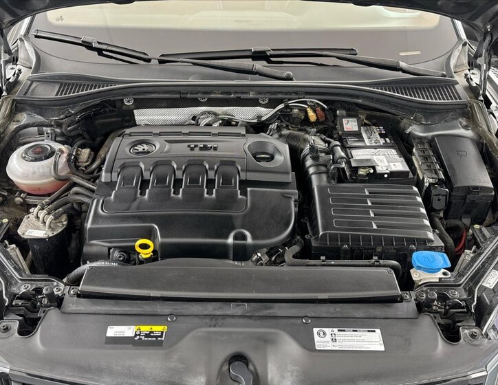 Škoda Superb Liftback 2,0 l 140 kw