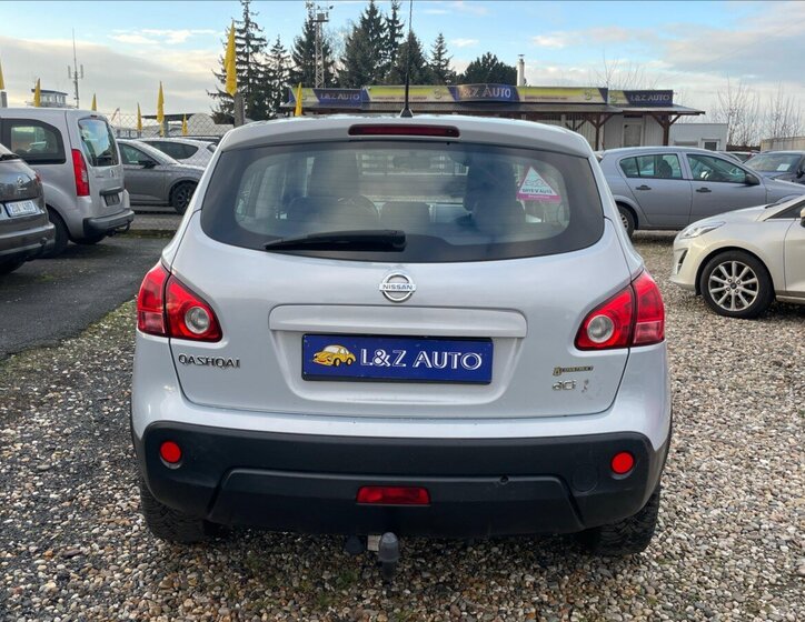Nissan Qashqai SUV 1,5 l 78 kw