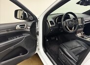 Jeep Grand Cherokee 34