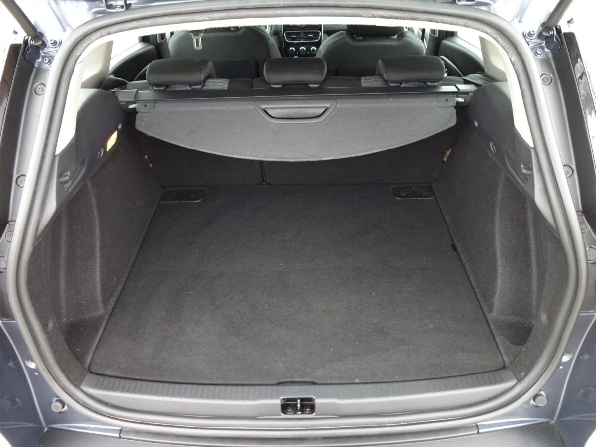 Renault Clio Kombi 1,1 l 54 kw