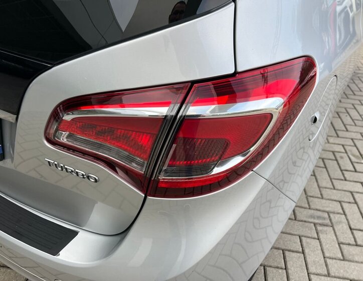 Opel Meriva MPV 1,4 l 103 kw