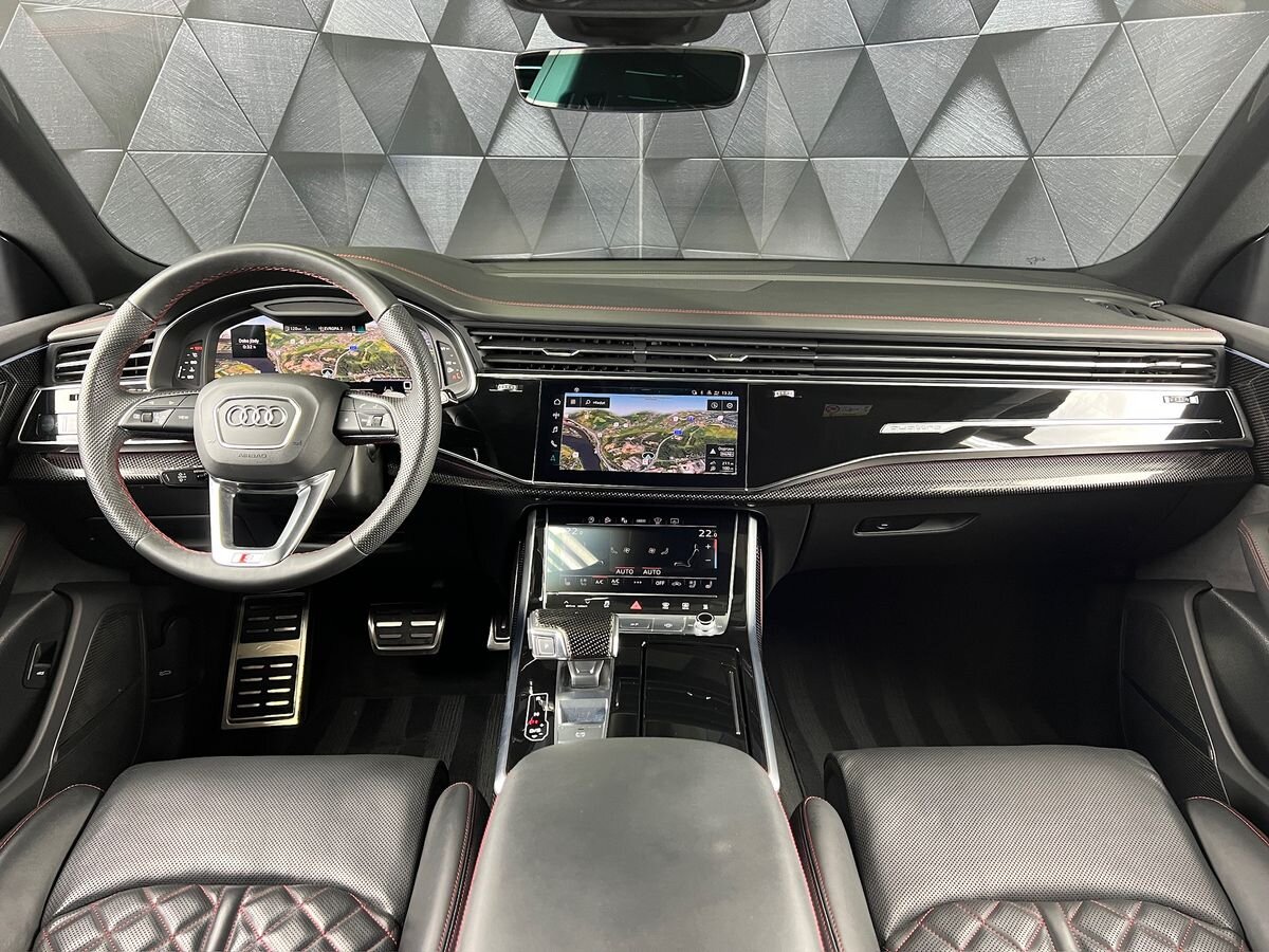 Audi SQ8 SUV / Terénní 4,0 l 373 kw