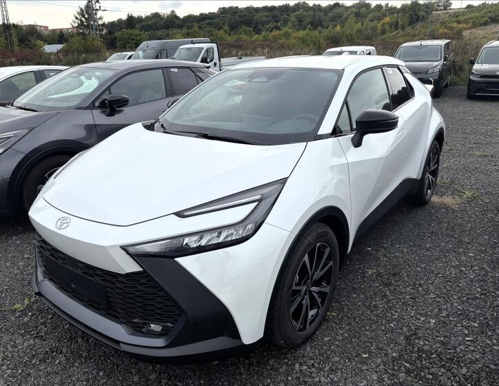 Toyota C-HR 3