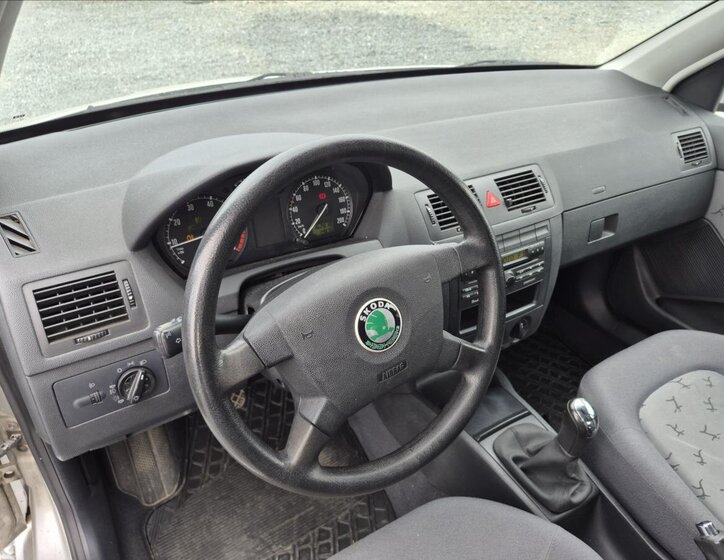 Škoda Fabia Hatchback 1,4 l 50 kw