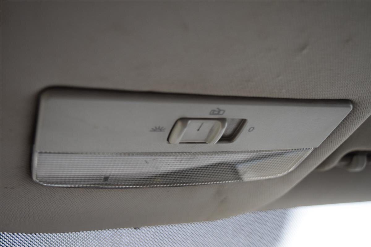 Volkswagen Transporter Kombi 2,5 l 96 kw