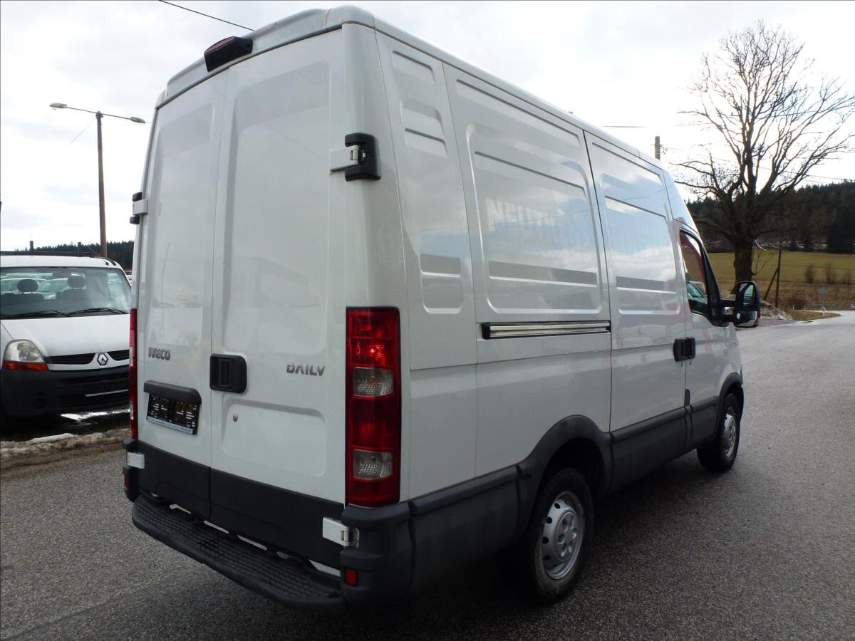 Iveco Daily Ostatní 2,3 l 93 kw
