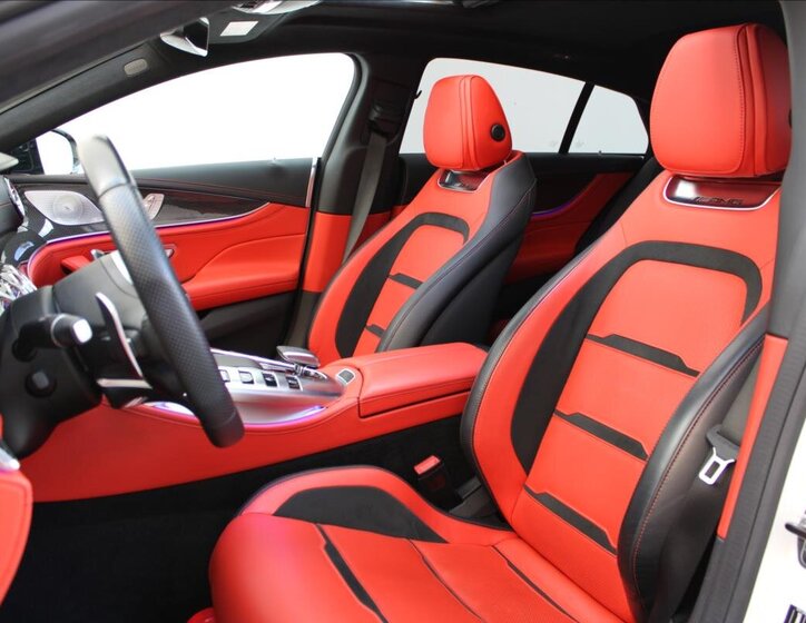 Mercedes-Benz AMG GT Kombi 4,0 l 430 kw