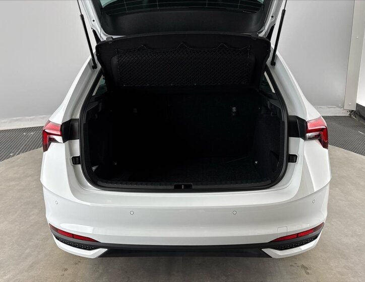 Škoda Scala Hatchback 1,5 l 110 kw