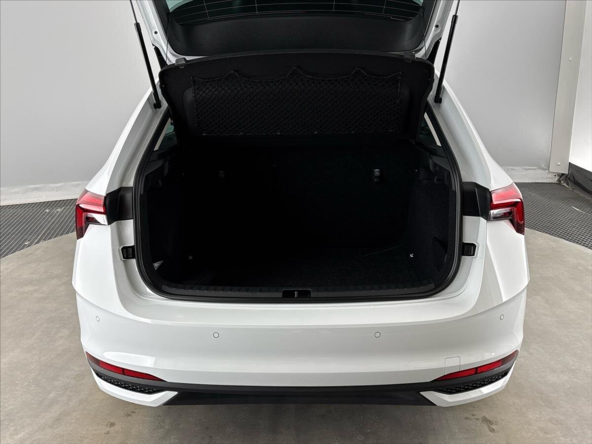 Škoda Scala Hatchback 1,5 l 110 kw