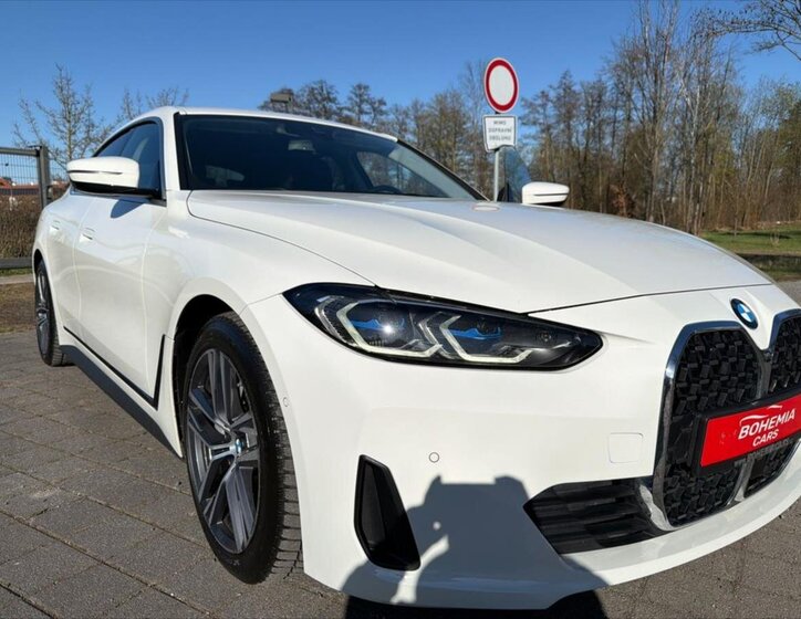 BMW Řada 4 Sedan / Limuzína 3,0 l 210 kw