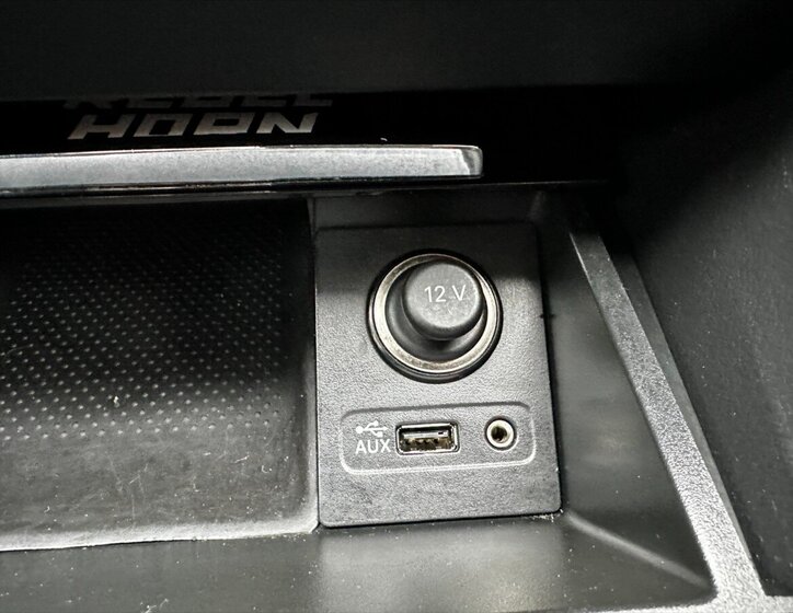 Škoda Superb Sedan / Limuzína 2,0 l 110 kw