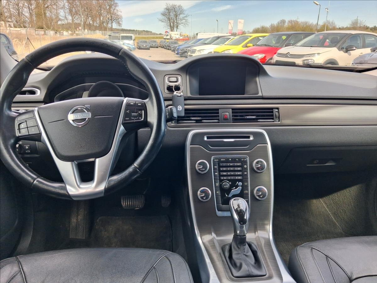 Volvo V70 Kombi 2,0 l 133 kw