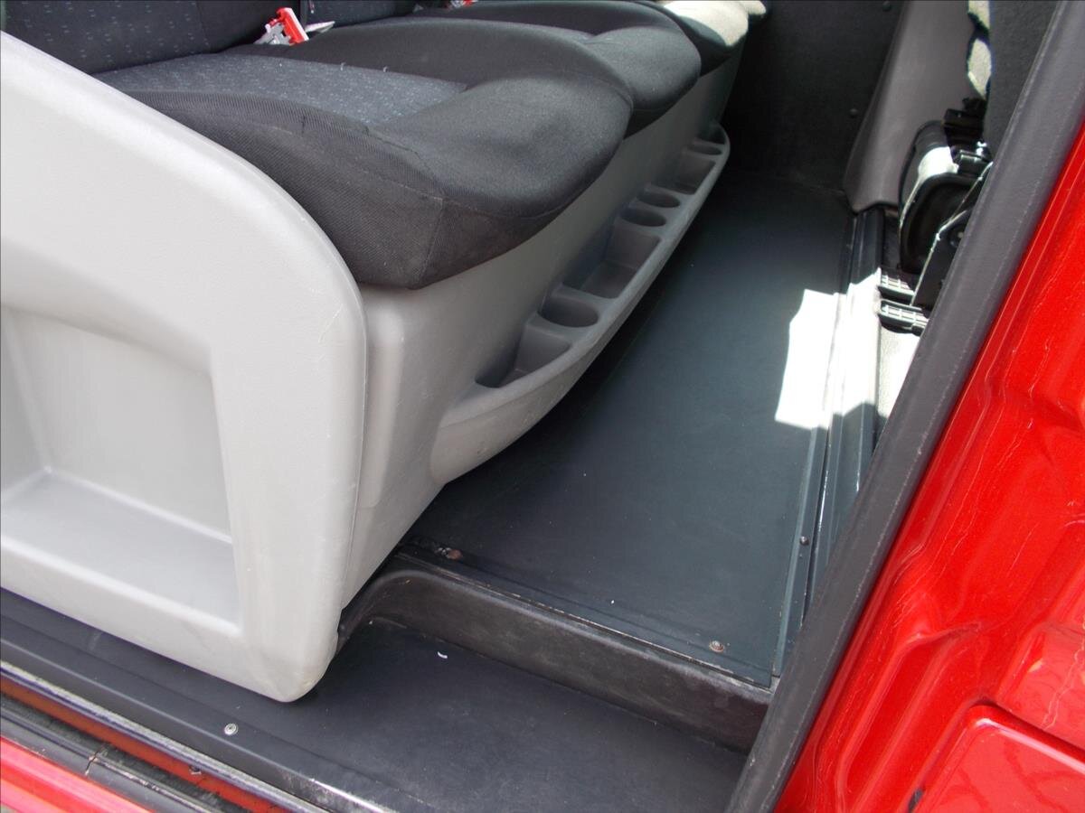 Opel Movano Ostatní 2,3 l 132 kw