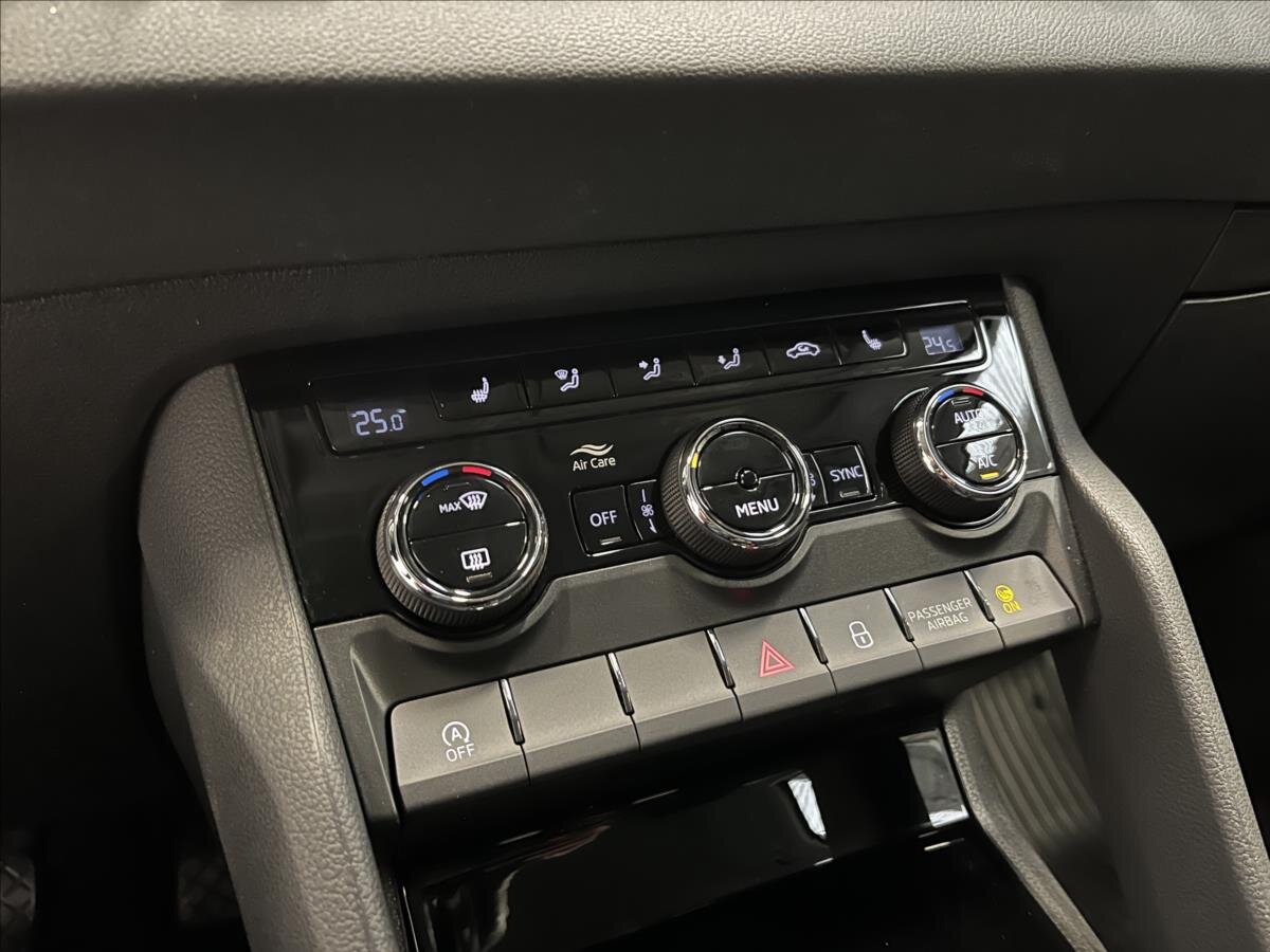 Škoda Karoq SUV 1,5 l 110 kw